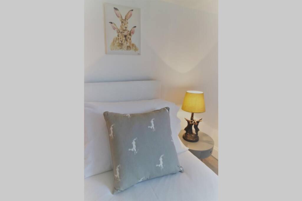Mews Cottage ฮาร์โรเกต ภายนอก รูปภาพ