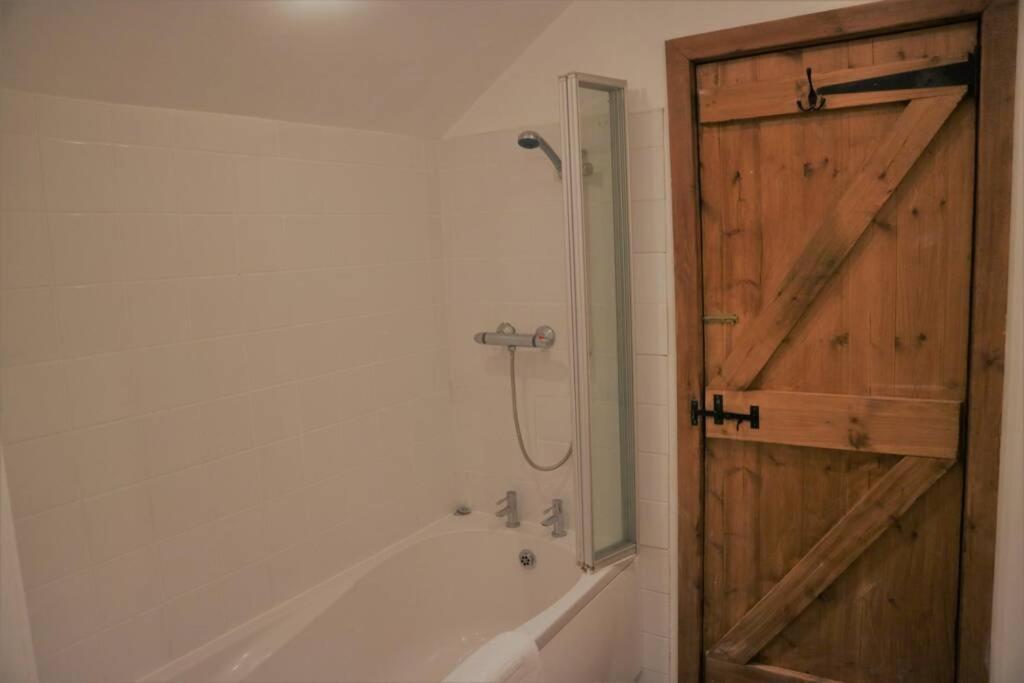 Mews Cottage ฮาร์โรเกต ภายนอก รูปภาพ